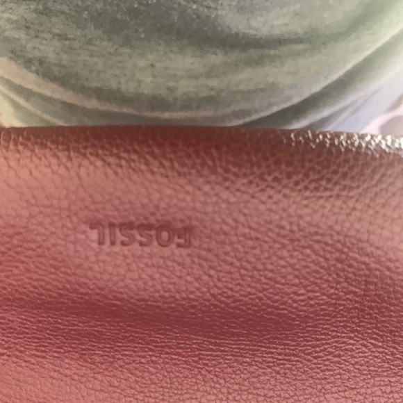 Fossil bag- used like new, no wear out - Picture 3 of 4